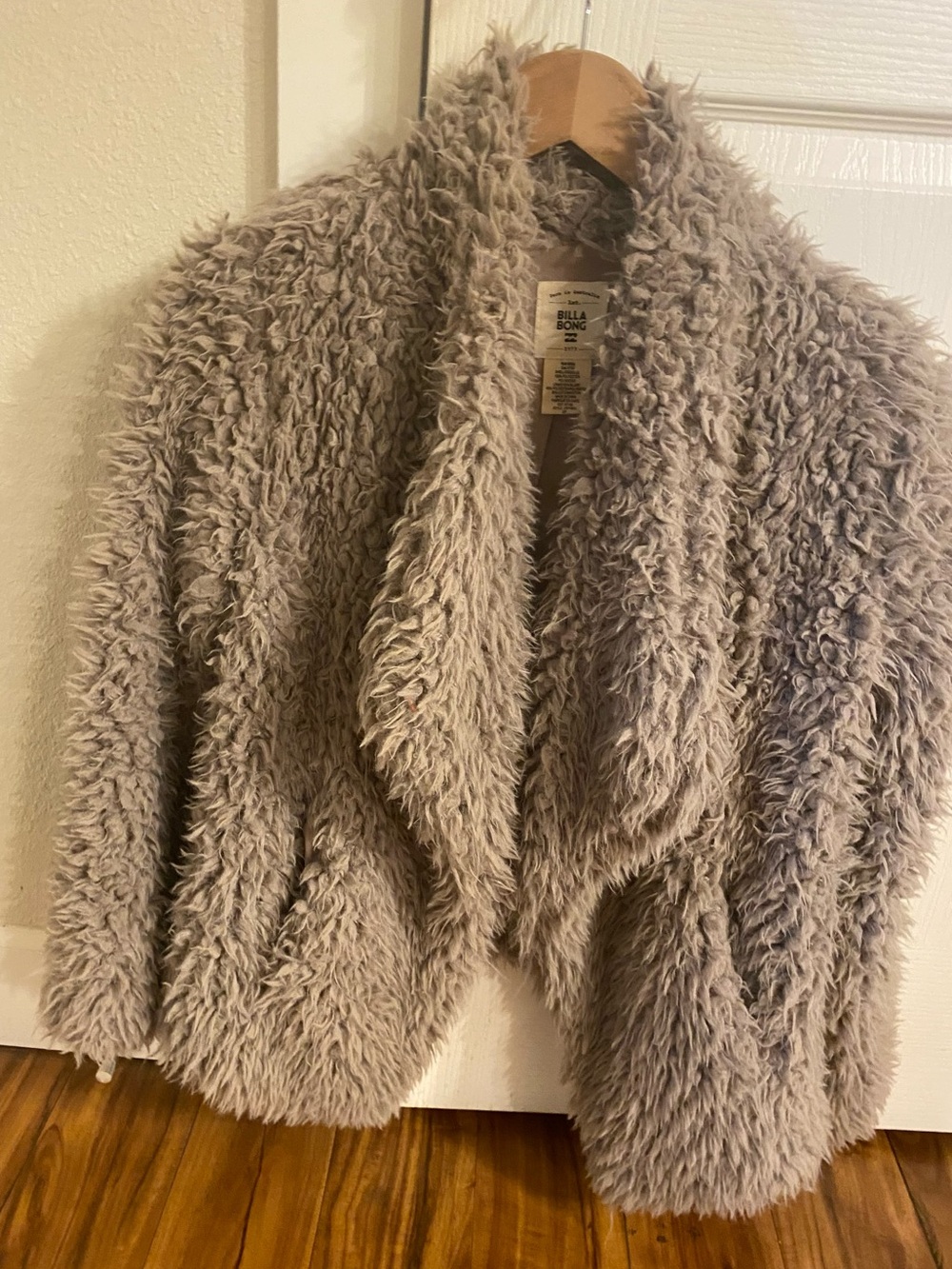 Billabong faux fur jacket